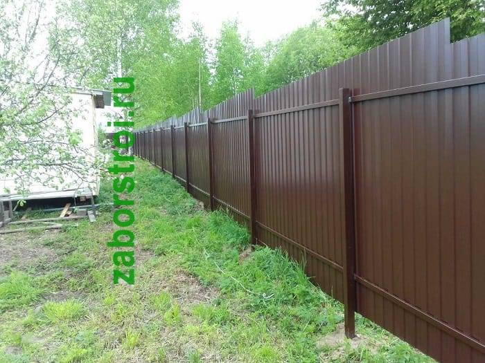Забор из металлического профлиста под ключ с установкой 120 метров